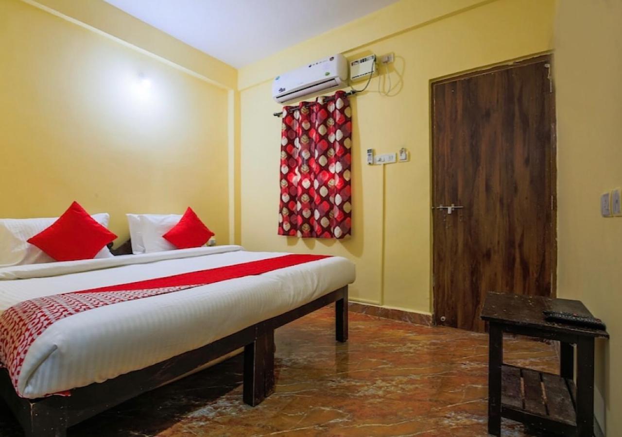 Baga Seafinity Hotel Exterior photo