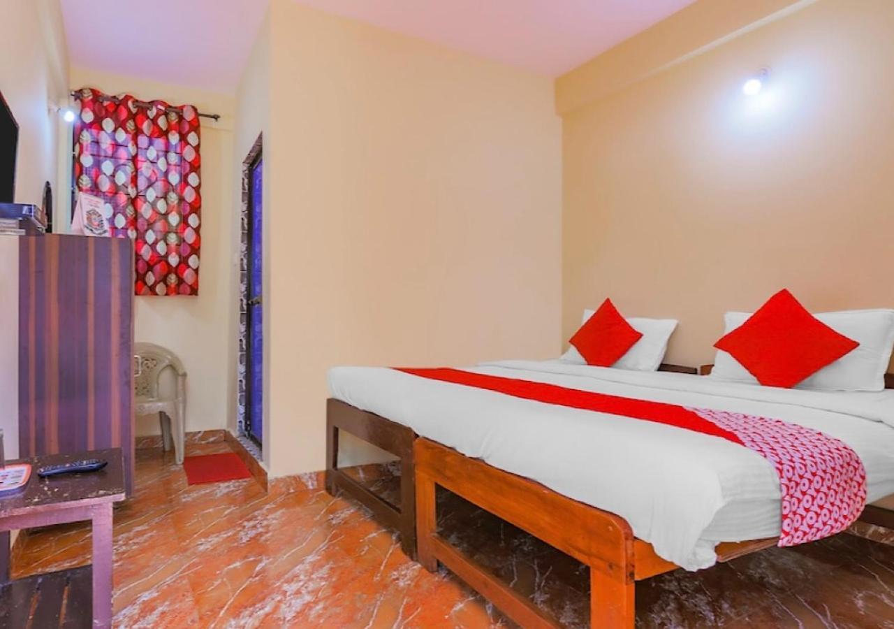 Baga Seafinity Hotel Exterior photo